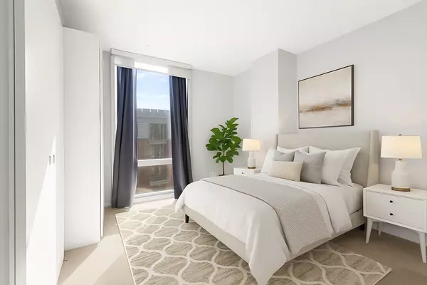 Boston, MA 02118,141 Dorchester Avenue #318