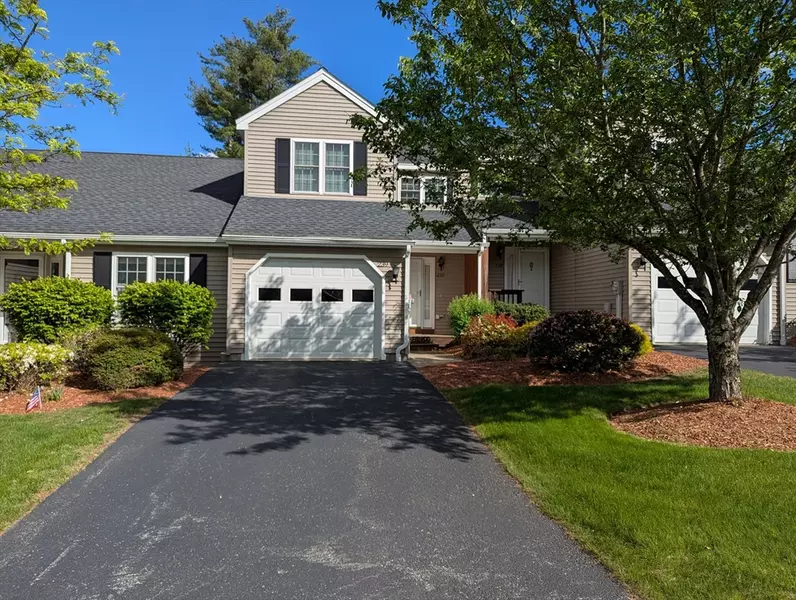 239 Bridle Cross Rd #239, Fitchburg, MA 01420