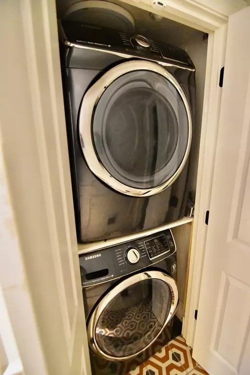 Boston, MA 02125,14 S Sydney St #14