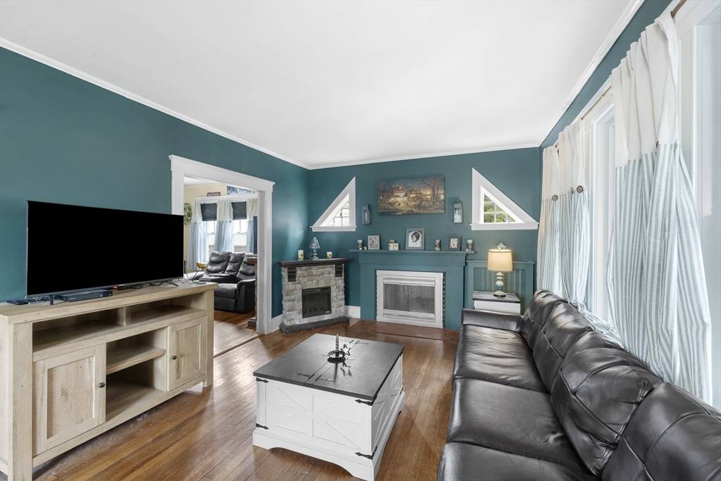 Weymouth, MA 02189,18 Genevieve Rd