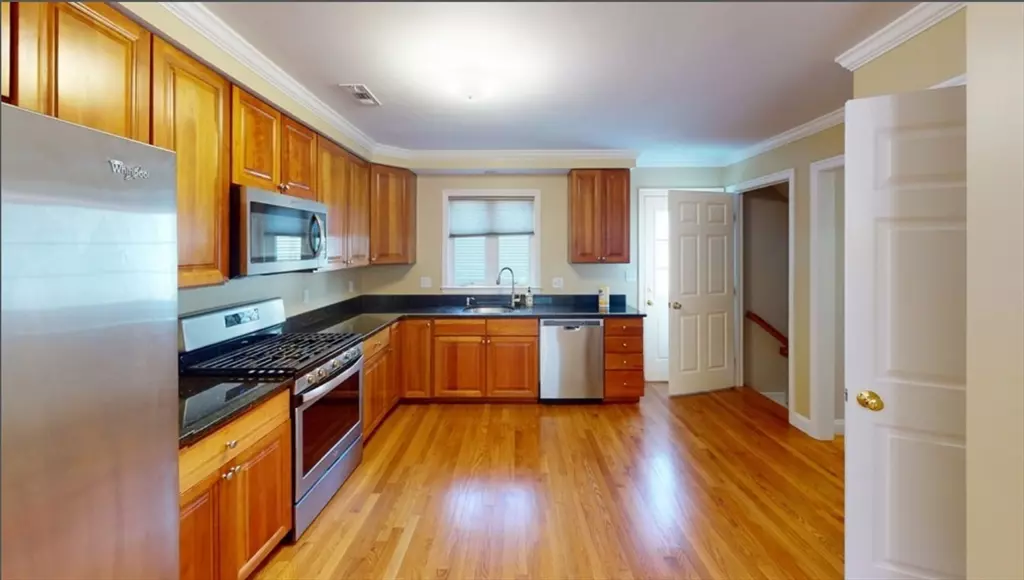Waltham, MA 02451,42 Francis St #0