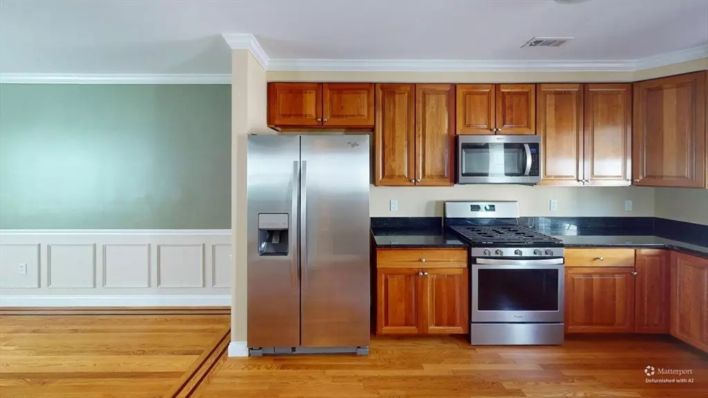 42 Francis St #0, Waltham, MA 02451