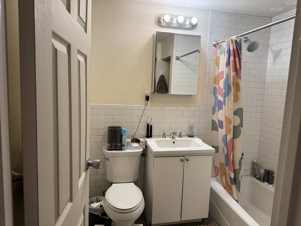 Boston, MA 02135,109–111 Tremont Street #304