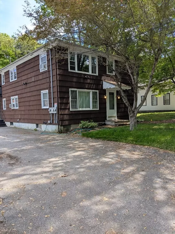 Dudley, MA 01571,9 New Boston Rd