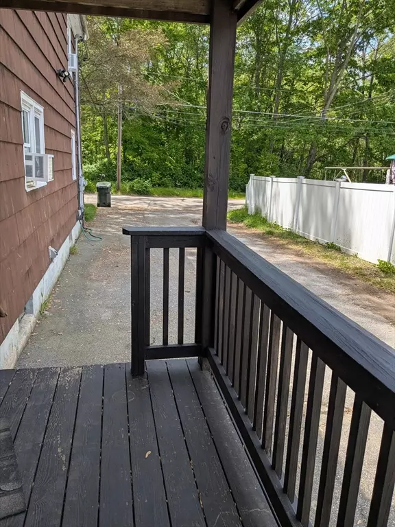 Dudley, MA 01571,9 New Boston Rd