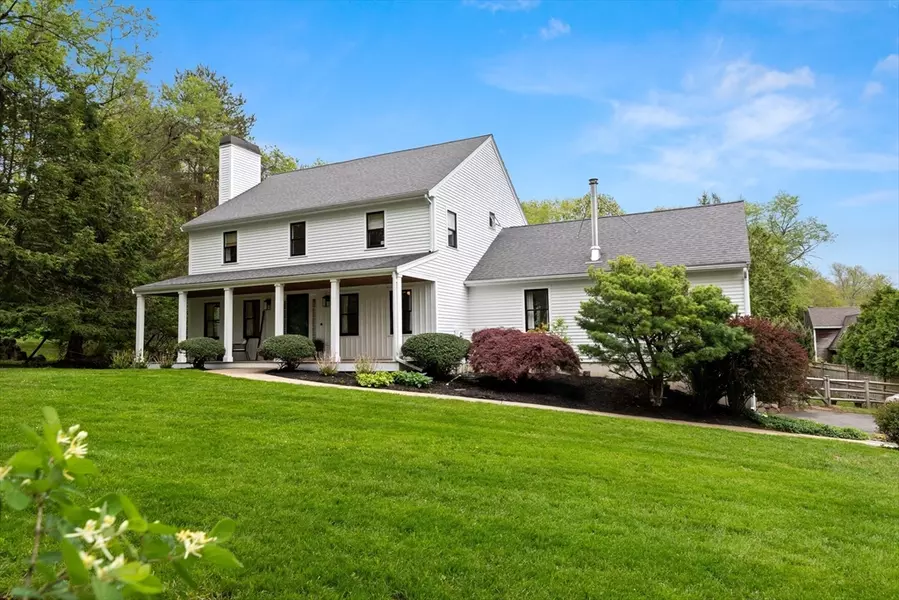 173 Sagamore St, Hamilton, MA 01982