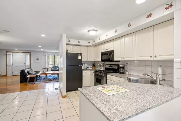 Watertown, MA 02472,62 Forest Street #62