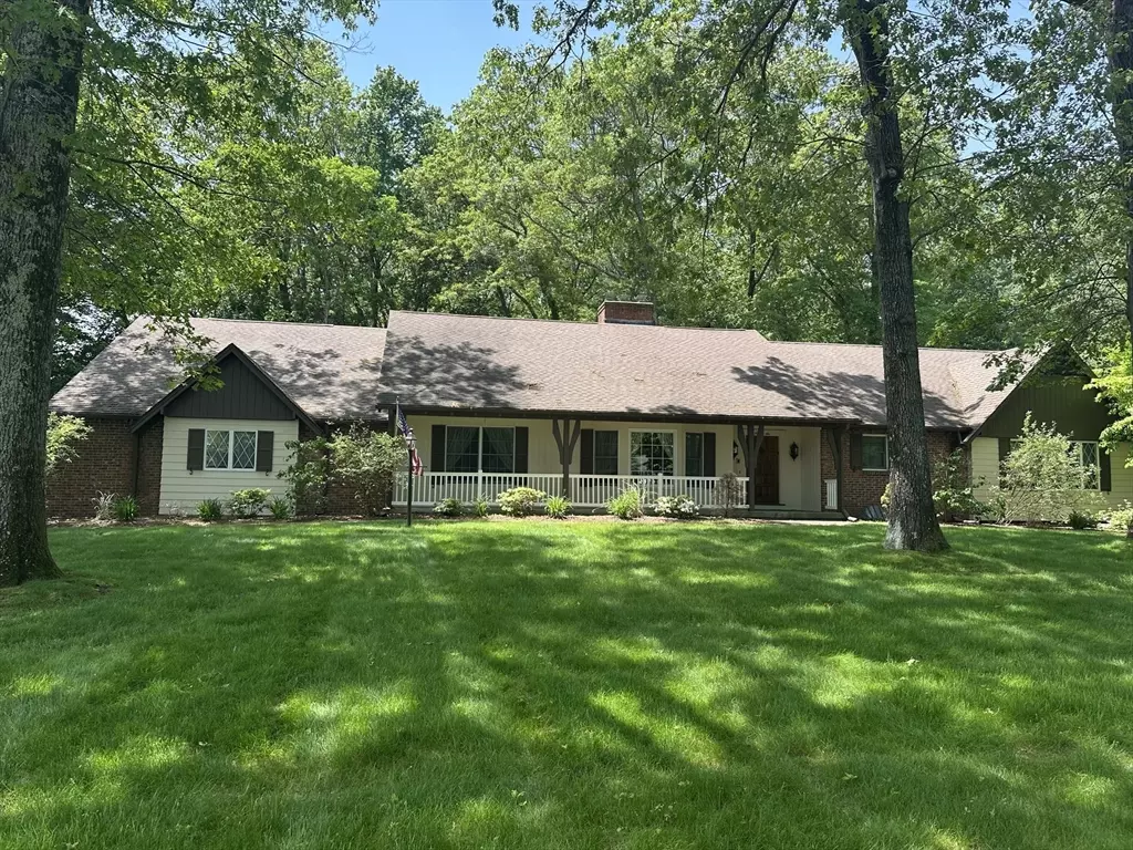 Longmeadow, MA 01106,96 Wild Grove Lane