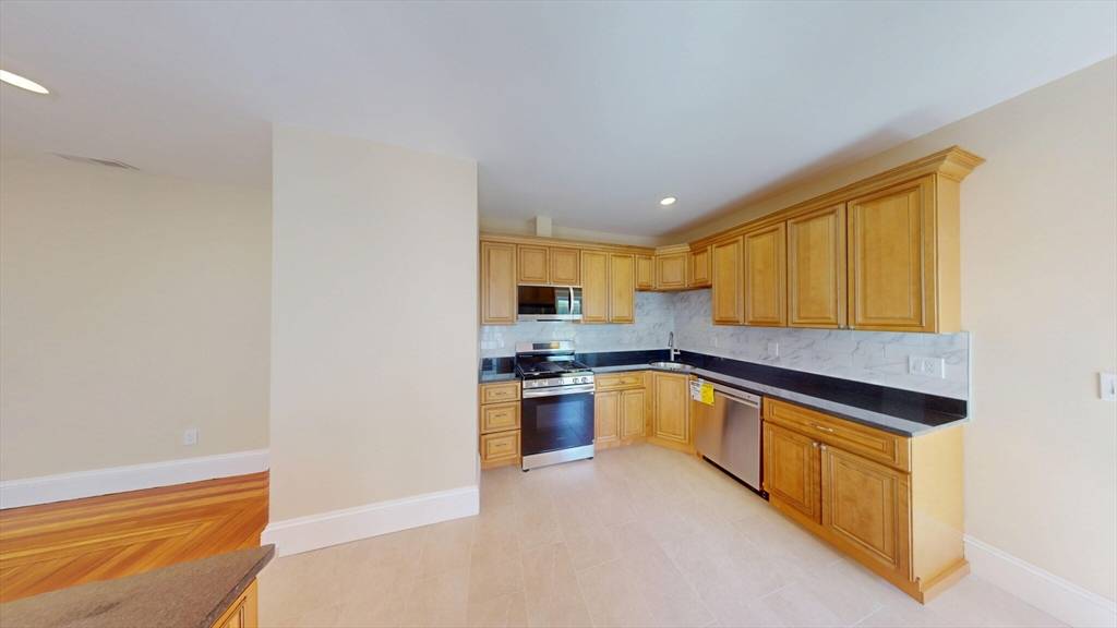 Boston, MA 02135,27 Champney #1