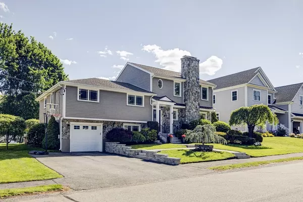 131 Woodbine Cir, Needham, MA 02494