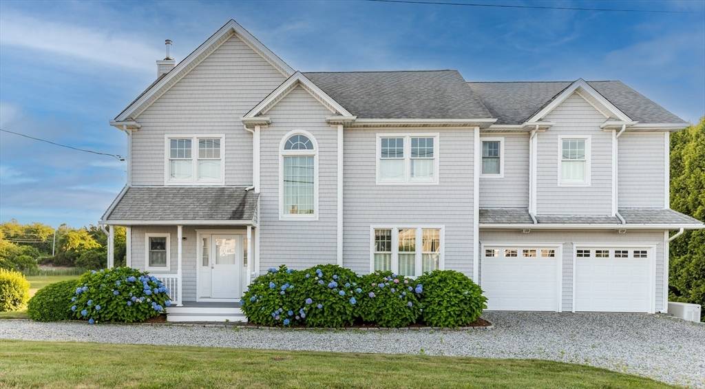 Narragansett, RI 02882,56 Marine Dr