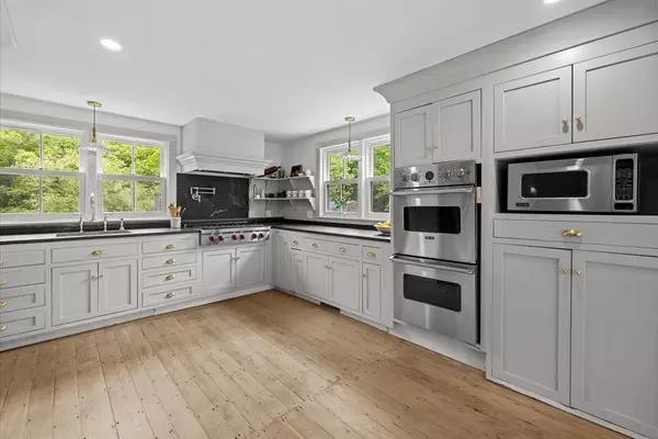 Middleboro, MA 02346,131 Cedar St