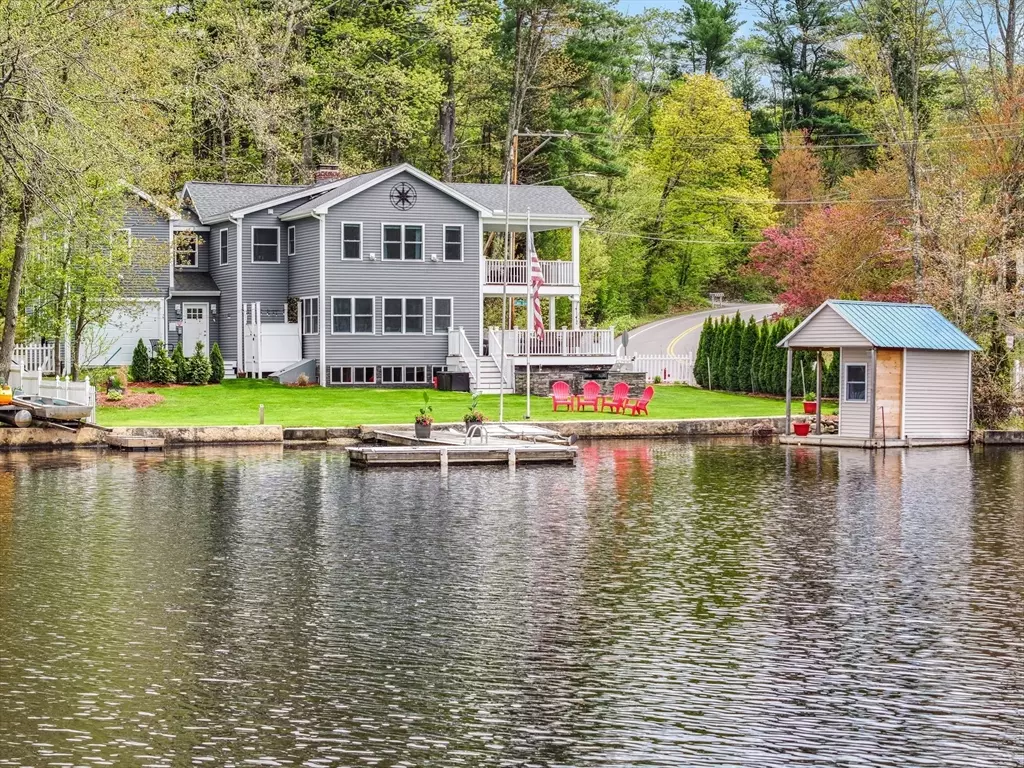 Derry, NH 03038,2 Coles Grove Rd
