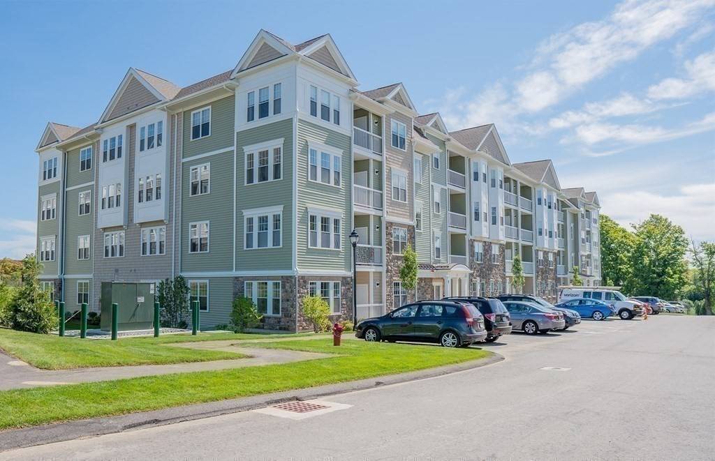 12101 Peters Farm Way #12101, Westborough, MA 01581