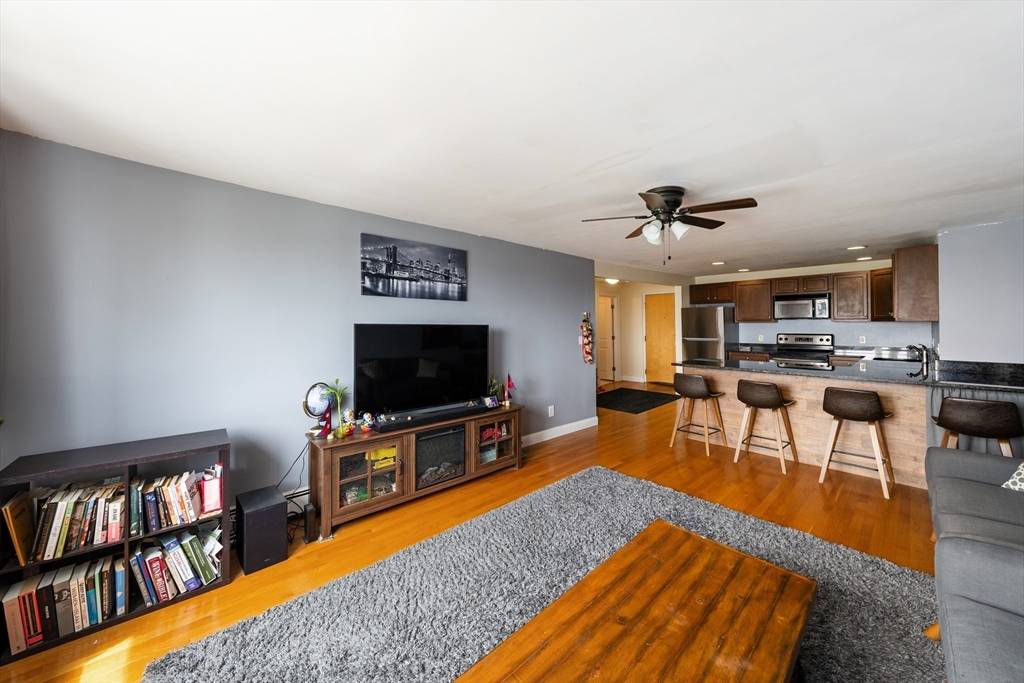Chelsea, MA 02150,44 Lafayette Ave #404