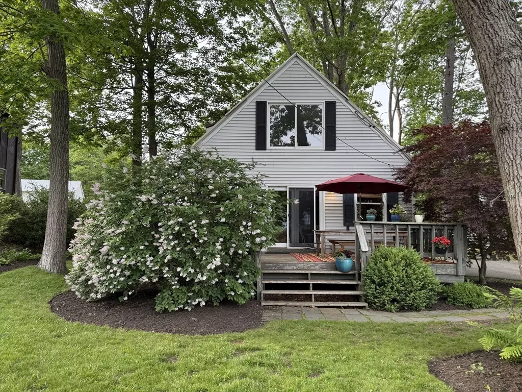 Ware, MA 01082,26 Horseshoe Cir