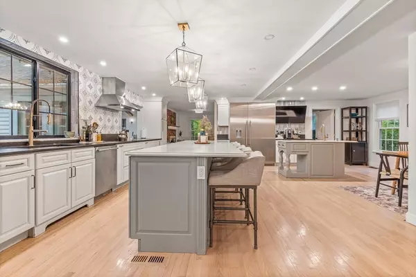 Londonderry, NH 03053,4 Rockwood Ln