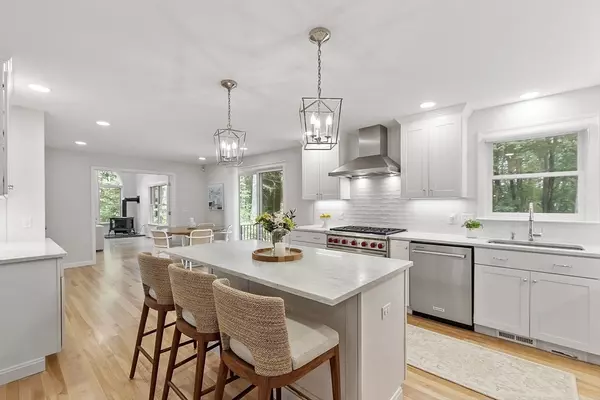 Westford, MA 01886,3 Misty Lane