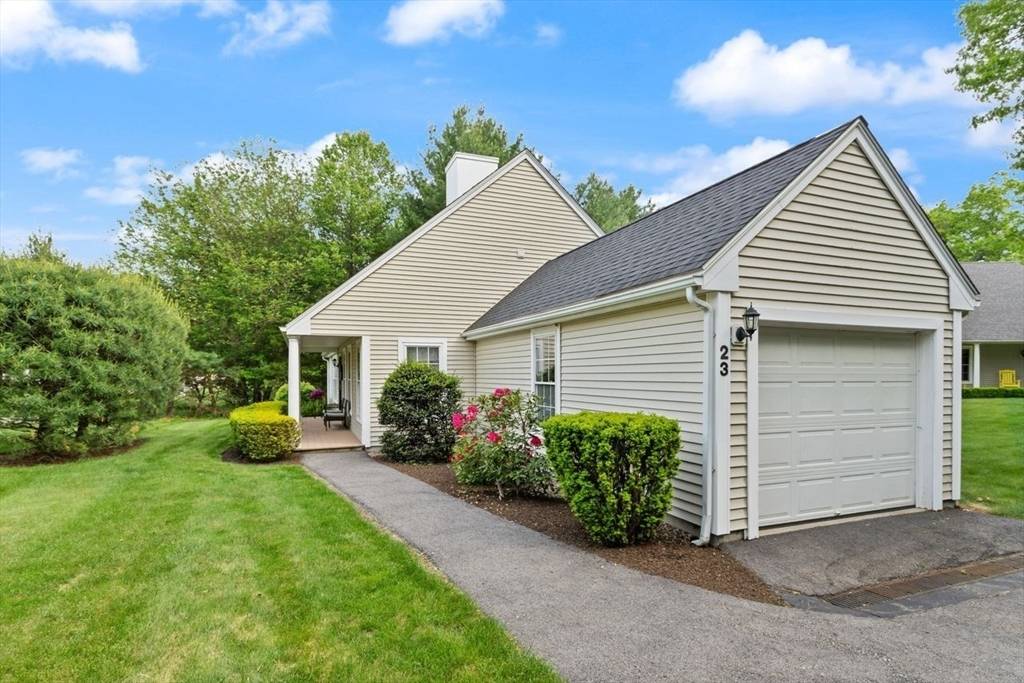 Easton, MA 02375,23 Estelle Marsan Dr