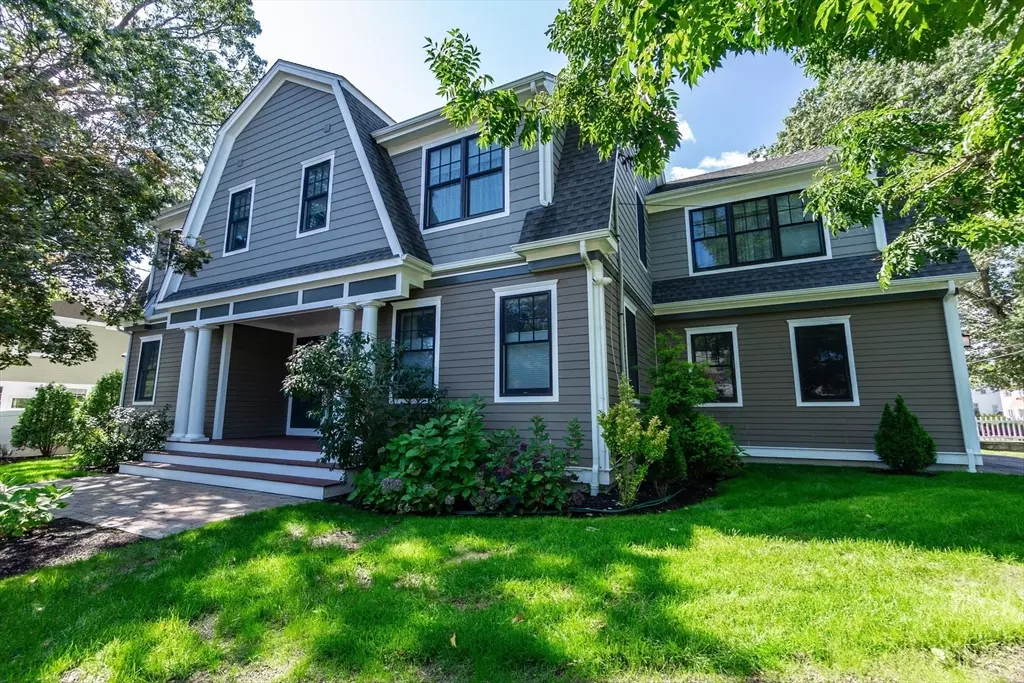 Newton, MA 02460,57 Walnut St