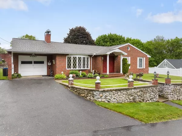 Haverhill, MA 01830,39 Longview Street