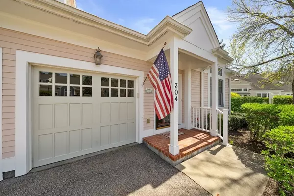 Norton, MA 02766,304 Godfrey Drive #304