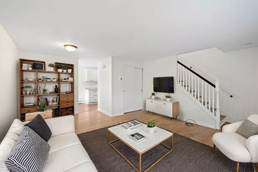 North Andover, MA 01845,51 Village Green Drive #51