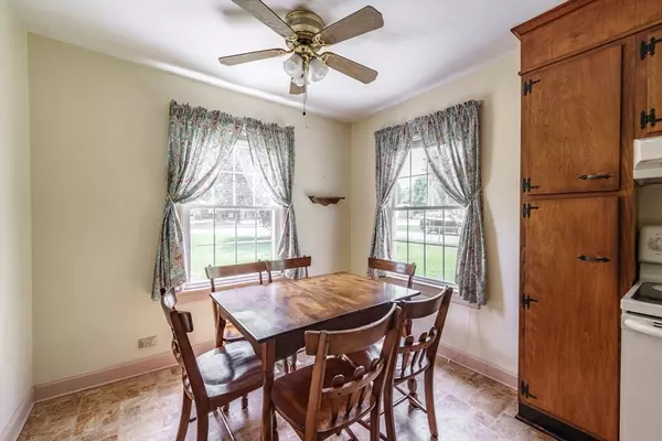 South Hadley, MA 01075,405 Granby Road