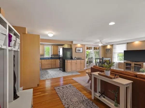 Acton, MA 01720,34 Kinsley Road