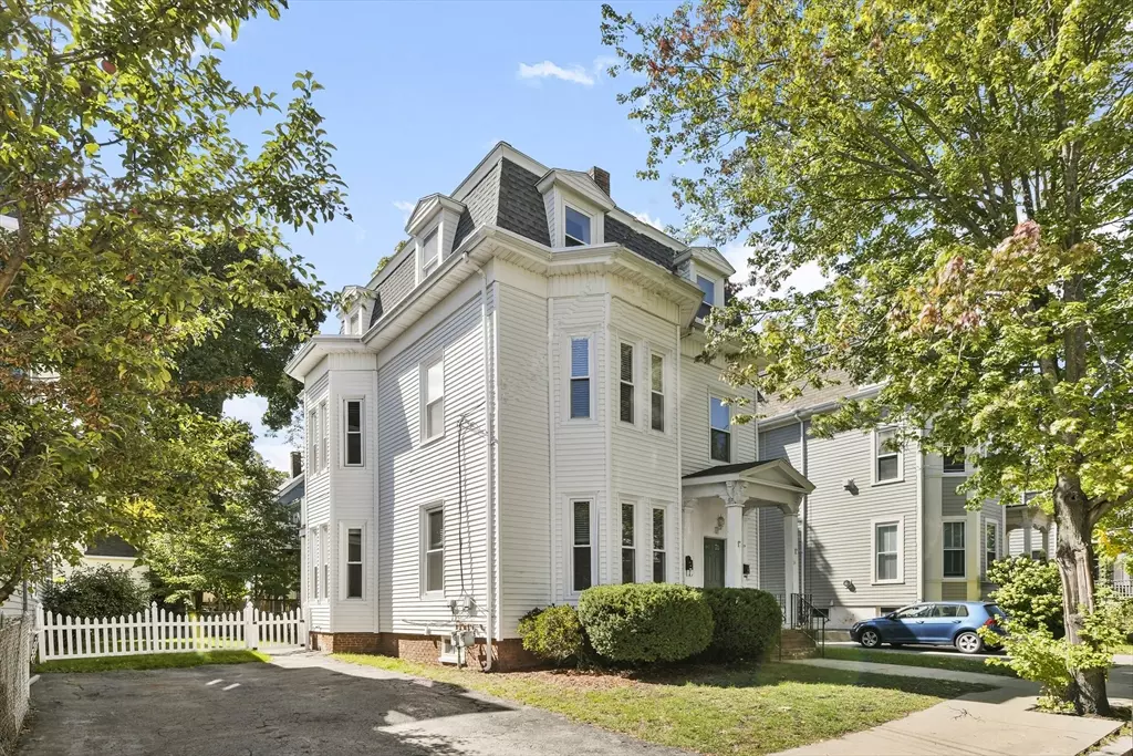 Somerville, MA 02143,14 Grand View Avenue #1