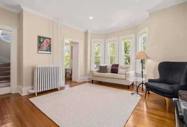 Somerville, MA 02143,14 Grand View Avenue #2