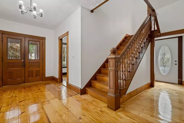 Chelmsford, MA 01863,42 Middlesex St