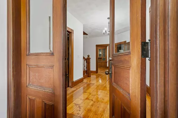 Chelmsford, MA 01863,42 Middlesex St