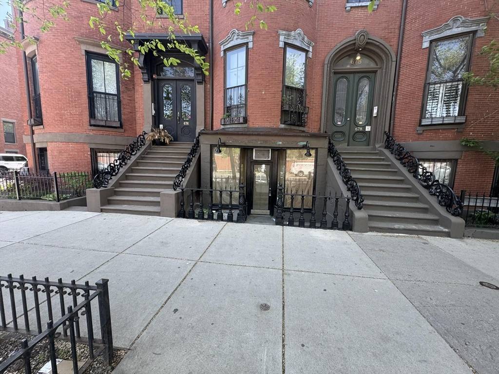 678 Tremont #B, Boston, MA 02118