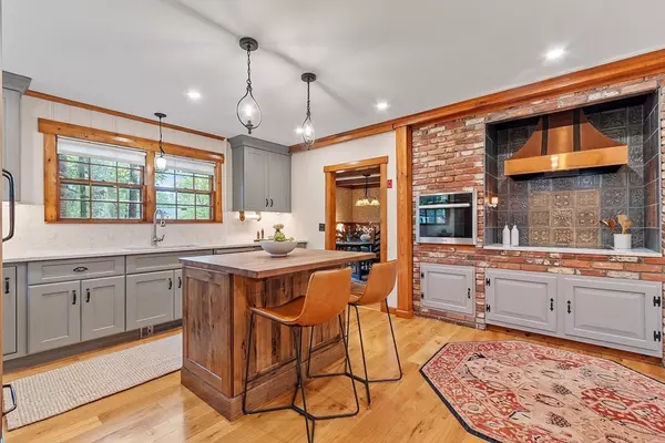 Acton, MA 01720,6 North St