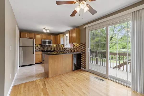 Tewksbury, MA 01876,88 Heritage Drive #88