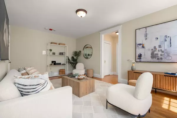 Cambridge, MA 02139,854 Massachusetts Avenue #11