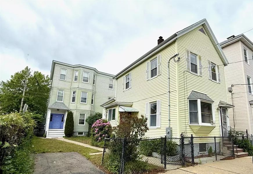339 - 341 Norfolk St, Cambridge, MA 02139