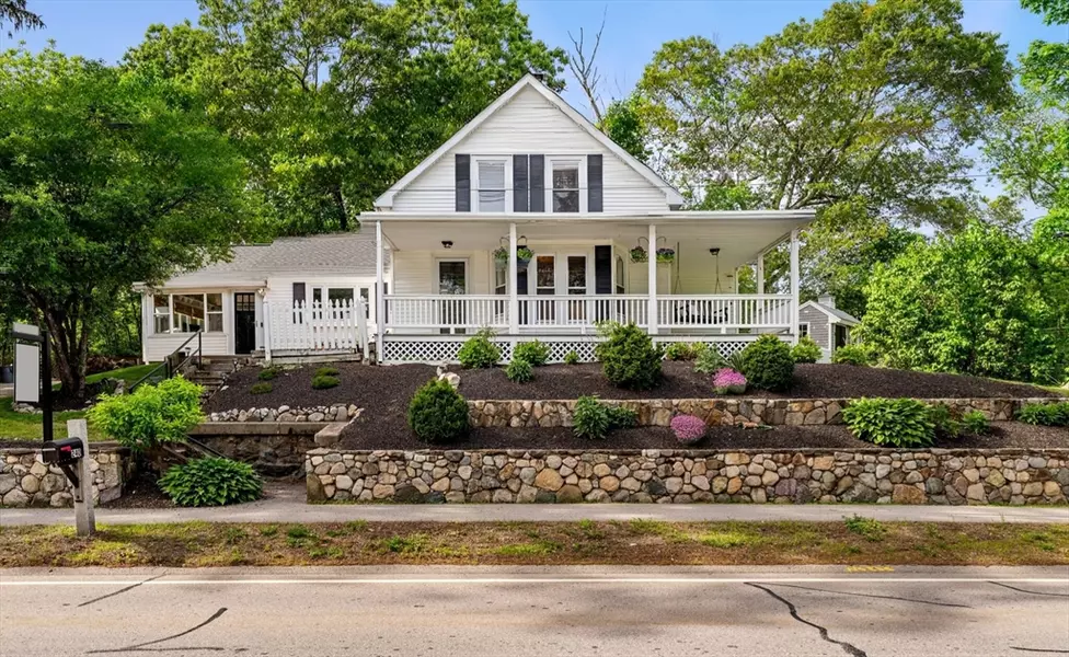 240 Main St, Norfolk, MA 02056