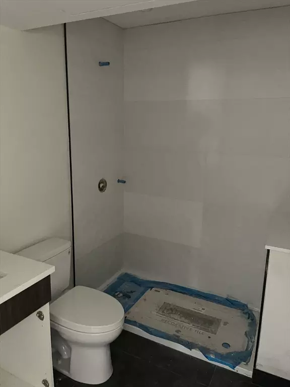 Boston, MA 02127,78 Gates Street #5