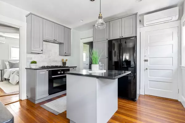 Cambridge, MA 02139,3 Yerxa Rd #3