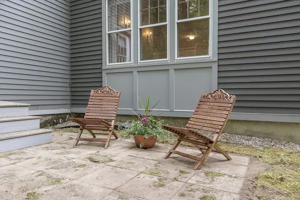 Lincoln, MA 01773,7 South Commons #L