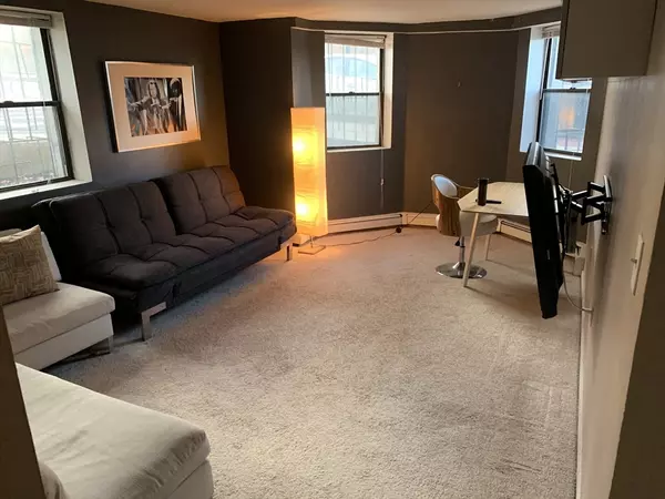 1486 Commonwealth Ave #1C, Boston, MA 02135