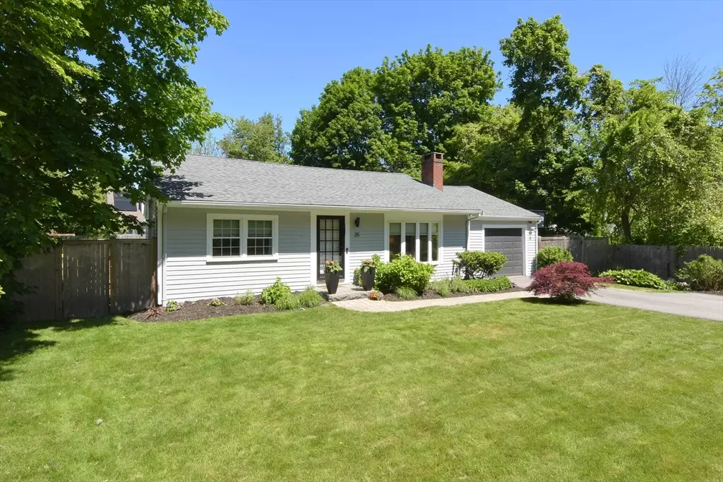 Cohasset, MA 02025,35 Norman Todd Rd