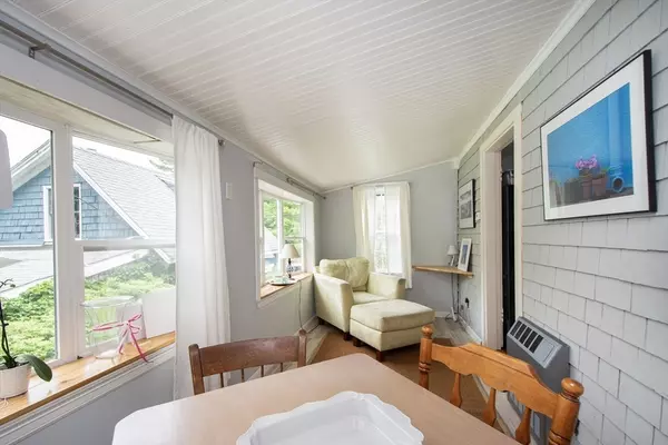 Hanover, MA 02339,489 Center St