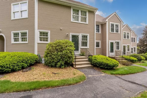 7 Hovey Pond Drive #7, Grafton, MA 01536