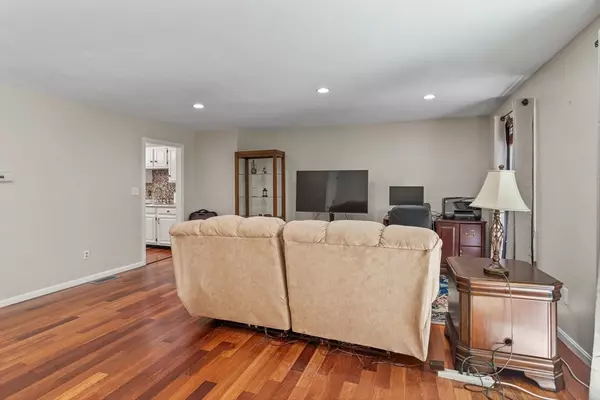 Haverhill, MA 01832,10 Country Hill Ln #19