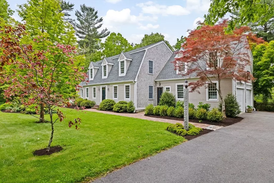 196 Prince Rogers Way, Marshfield, MA 02050