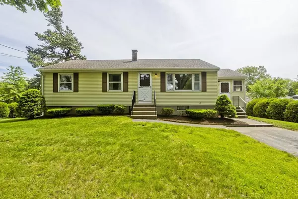 51 Hardy St, Springfield, MA 01129