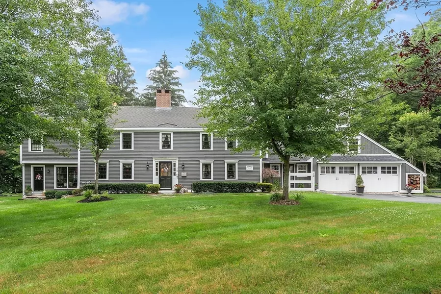 10 Garrison St, Groveland, MA 01834